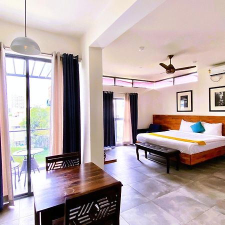Aura Corporate Suites Bangalore Exterior photo