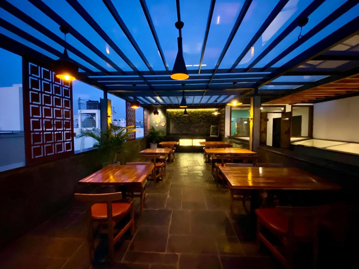 Aura Corporate Suites Bangalore Exterior photo